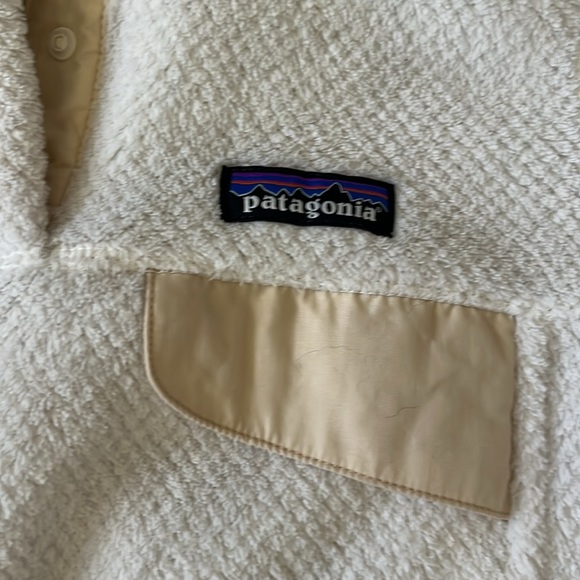 patagonia quarter zip - Picture 2 of 3